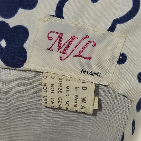 Vintage Dress - Picture 2 of 5